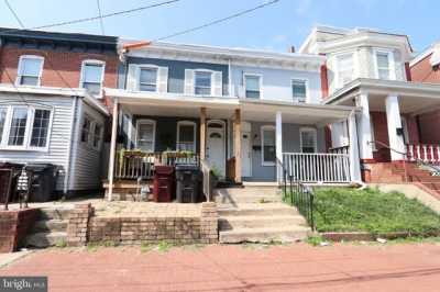 Home For Sale in Wilmington, Delaware