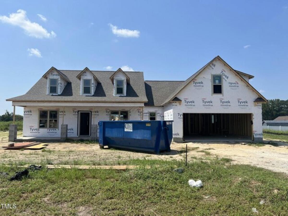 Picture of Home For Sale in Smithfield, North Carolina, United States