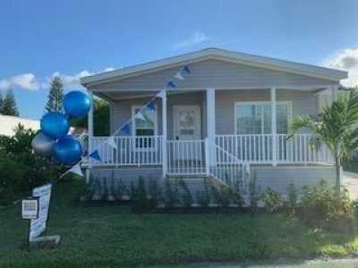 Home For Sale in Davie, Florida