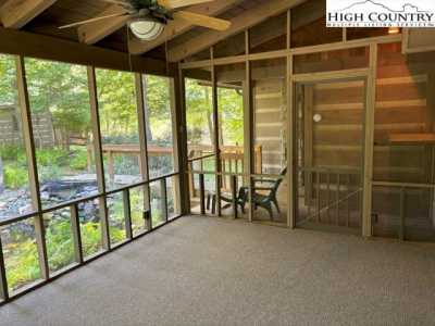 Home For Sale in Grassy Creek, North Carolina