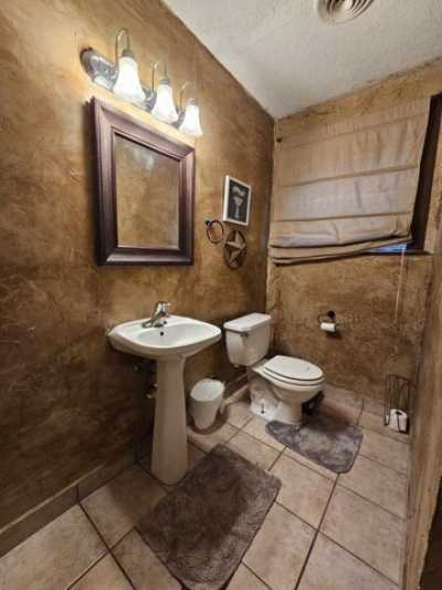 Home For Sale in Groves, Texas