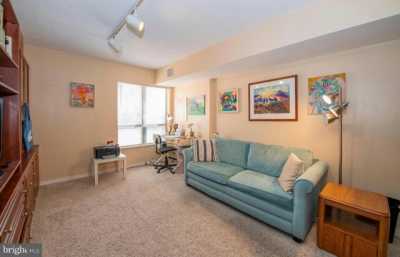 Home For Sale in Elkins Park, Pennsylvania