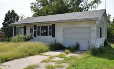 Home For Sale in Greenfield, Missouri