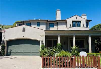 Home For Rent in Manhattan Beach, California