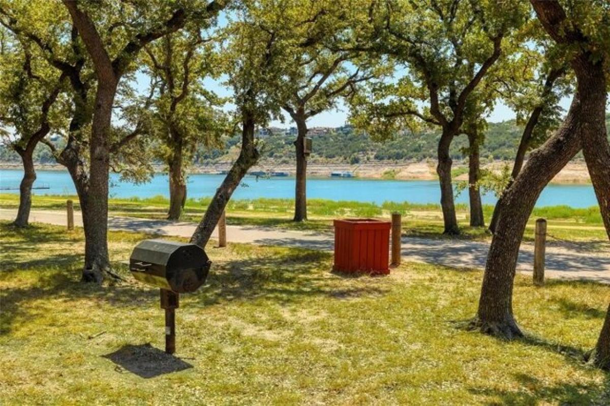 Picture of Residential Land For Sale in Lago Vista, Texas, United States