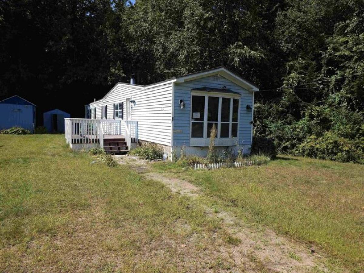 Picture of Home For Sale in Danville, New Hampshire, United States