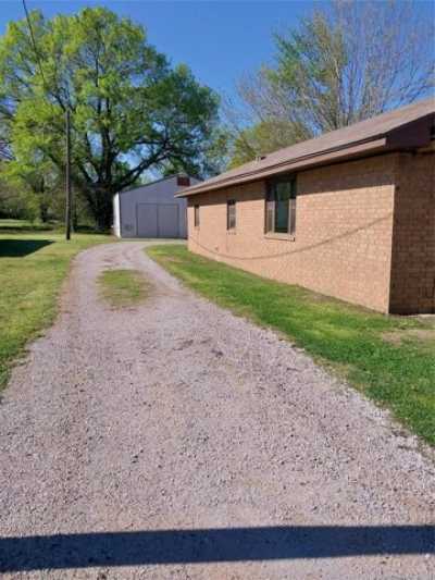 Home For Sale in Catoosa, Oklahoma