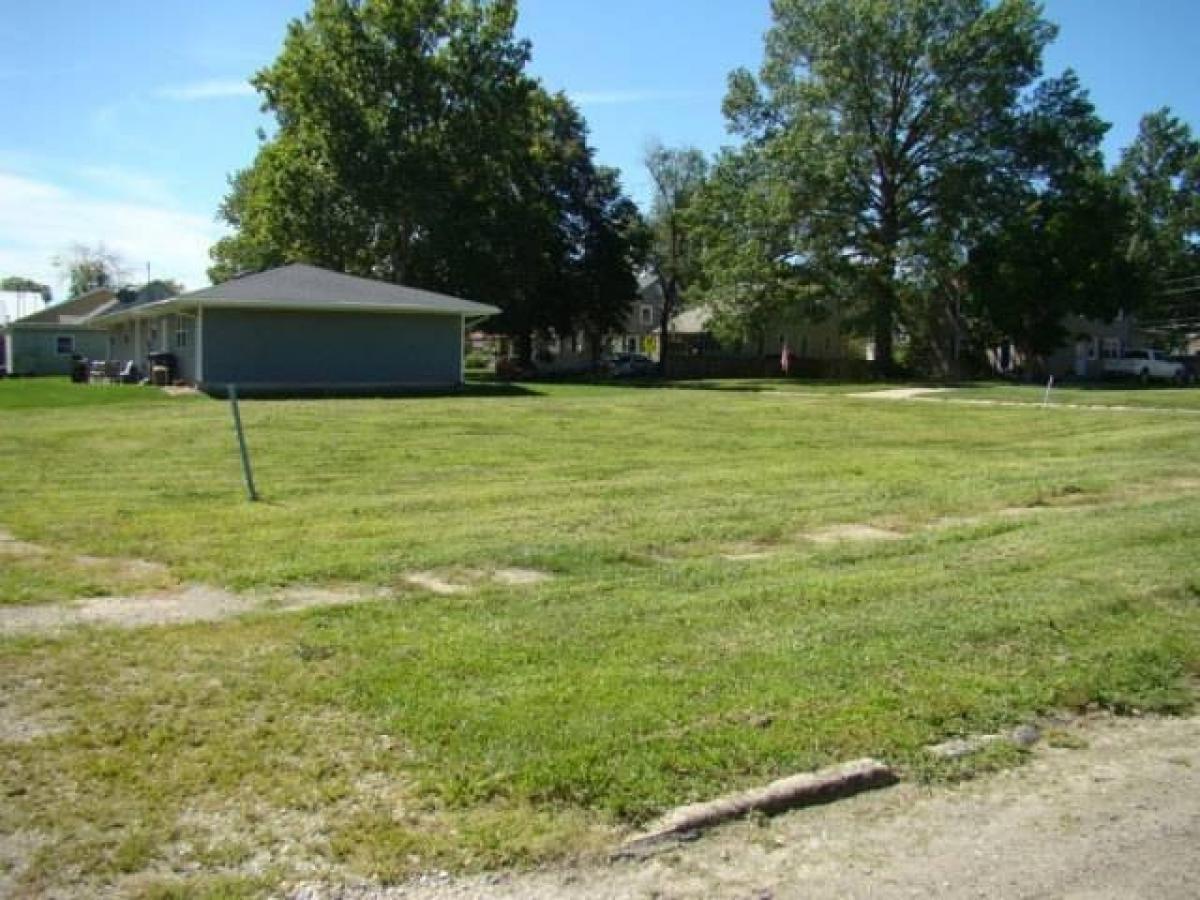 Picture of Residential Land For Sale in Corydon, Iowa, United States