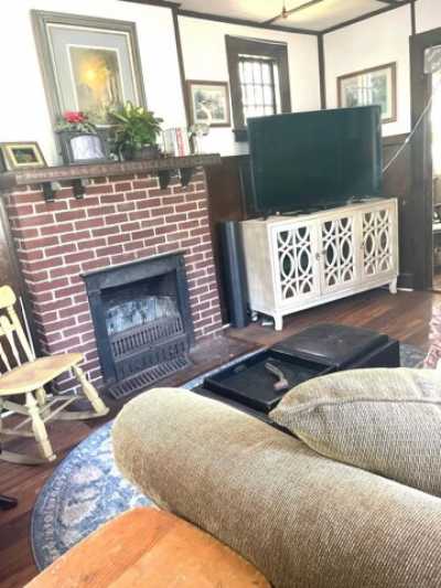 Home For Sale in Enfield, Connecticut