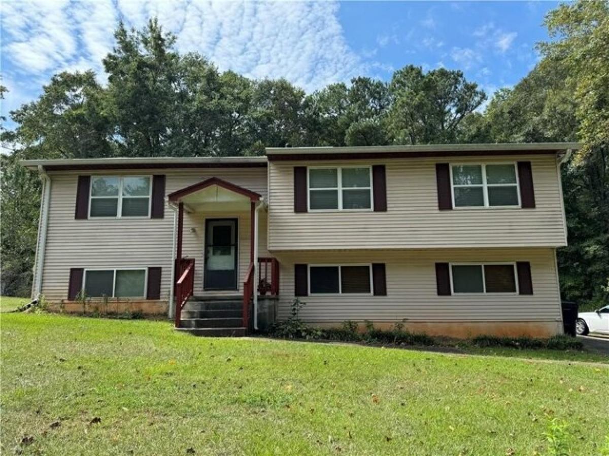 Picture of Home For Sale in Mableton, Georgia, United States