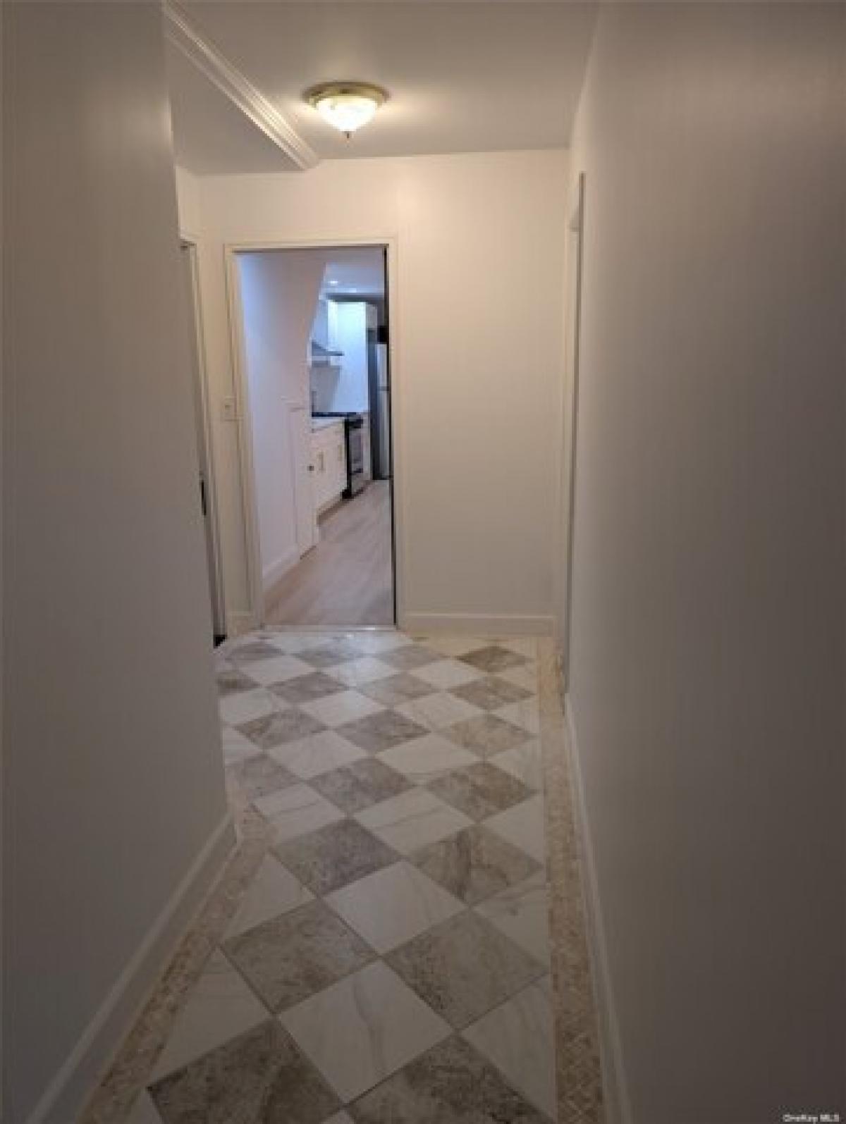 Picture of Home For Rent in East Elmhurst, New York, United States