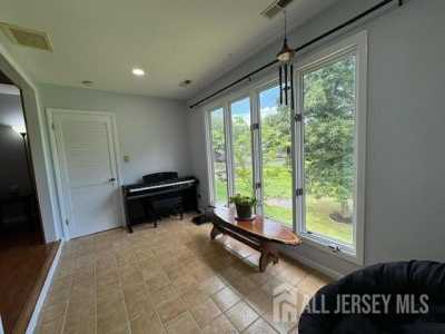 Home For Rent in Edison, New Jersey