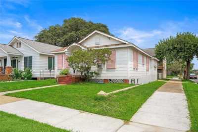 Home For Rent in Galveston, Texas