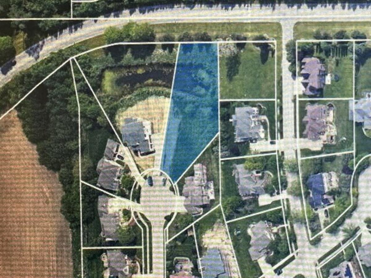 Picture of Residential Land For Sale in Orland Park, Illinois, United States