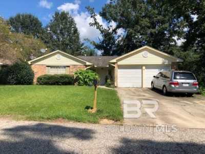 Home For Rent in Daphne, Alabama