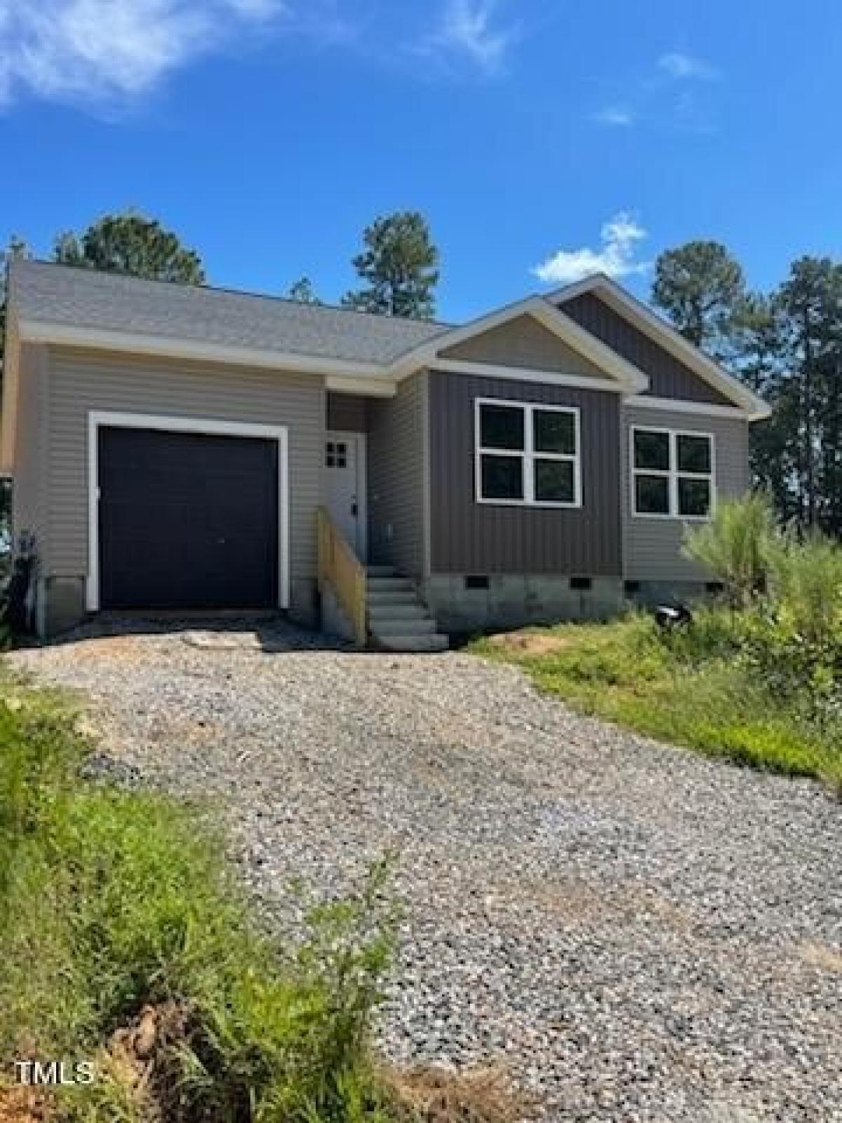 Picture of Home For Sale in Zebulon, North Carolina, United States