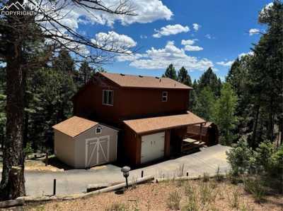 Home For Sale in Woodland Park, Colorado