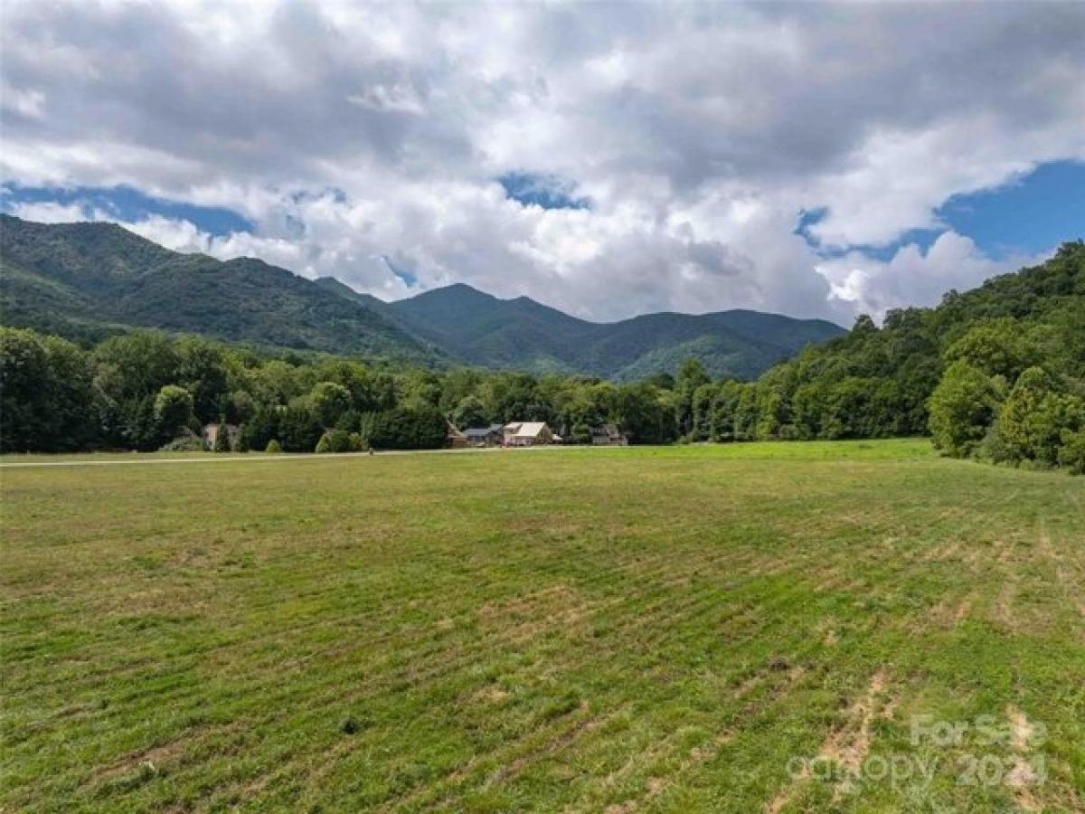 Picture of Residential Land For Sale in Maggie Valley, North Carolina, United States