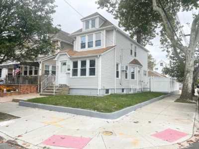 Home For Sale in Jamaica, New York