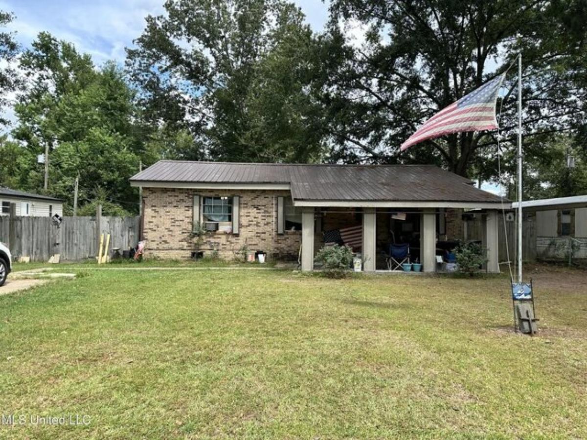 Picture of Home For Sale in Richland, Mississippi, United States