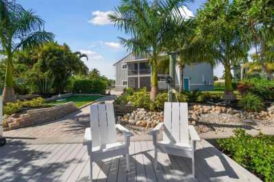 Home For Sale in Palmetto, Florida