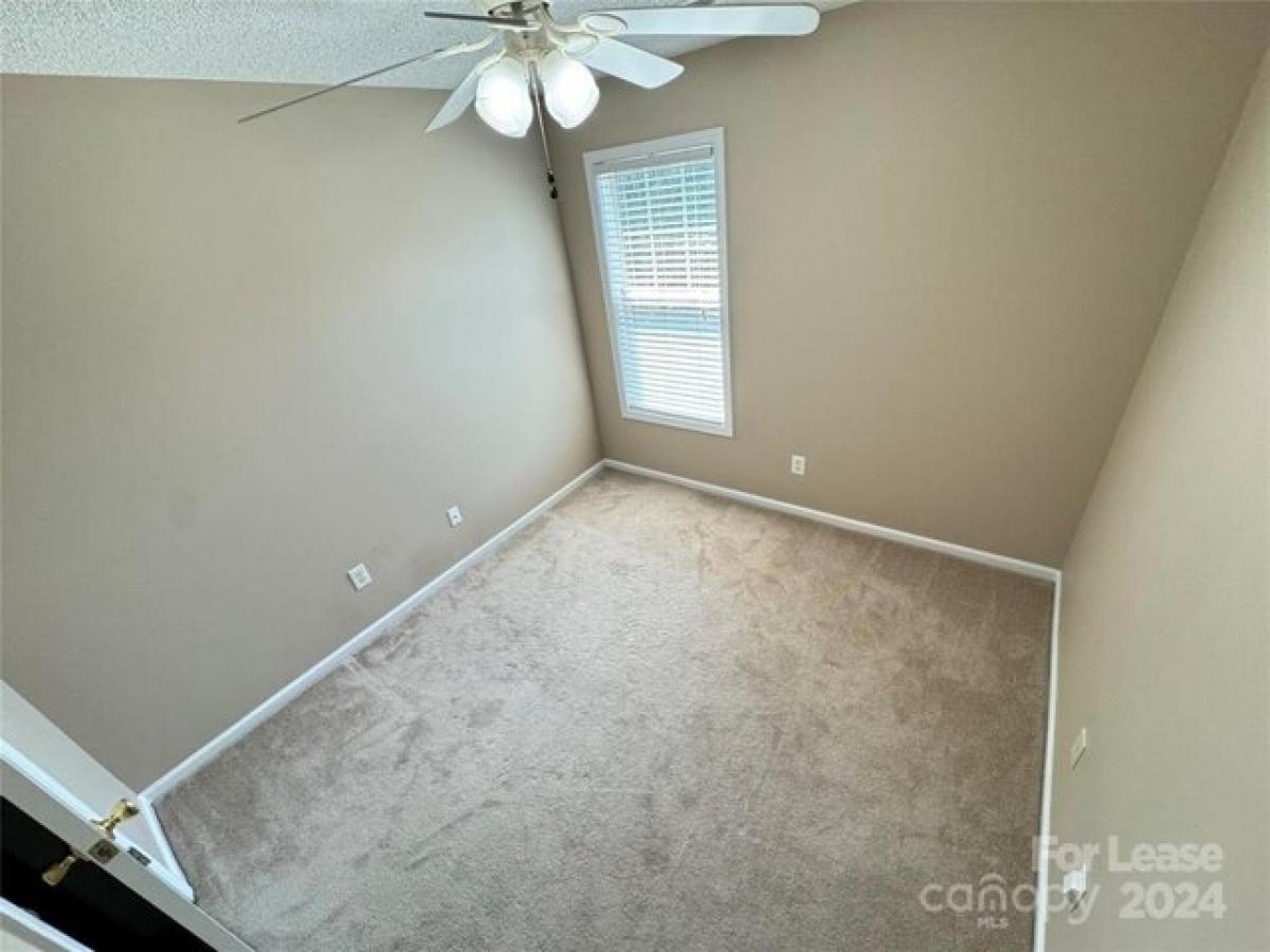 Picture of Home For Rent in Huntersville, North Carolina, United States