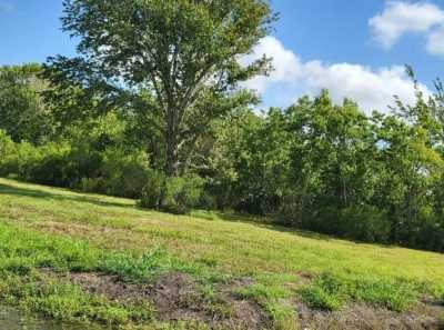 Residential Land For Sale in Liverpool, Texas