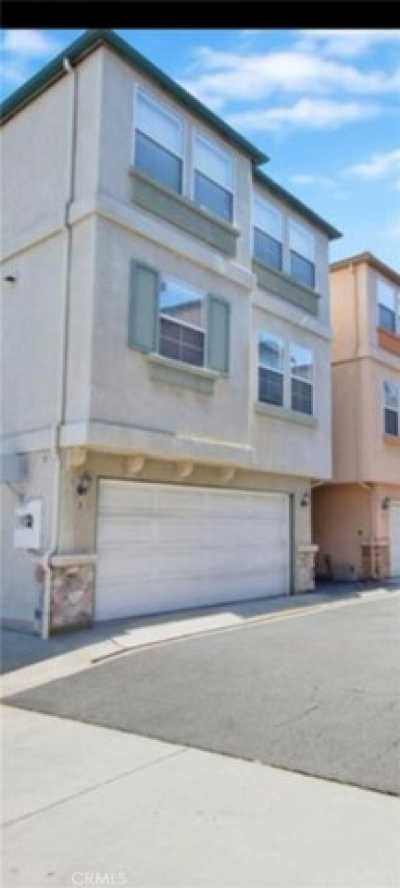 Home For Rent in Harbor City, California