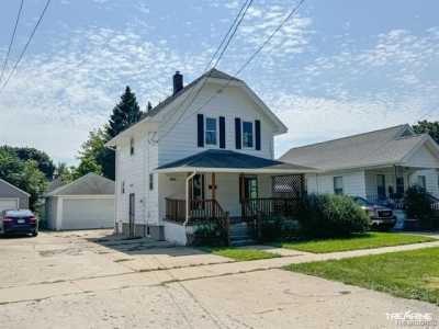 Home For Sale in Flint, Michigan