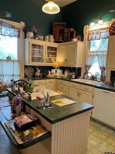 Home For Sale in Mineola, Texas