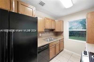 Home For Rent in Pembroke Pines, Florida