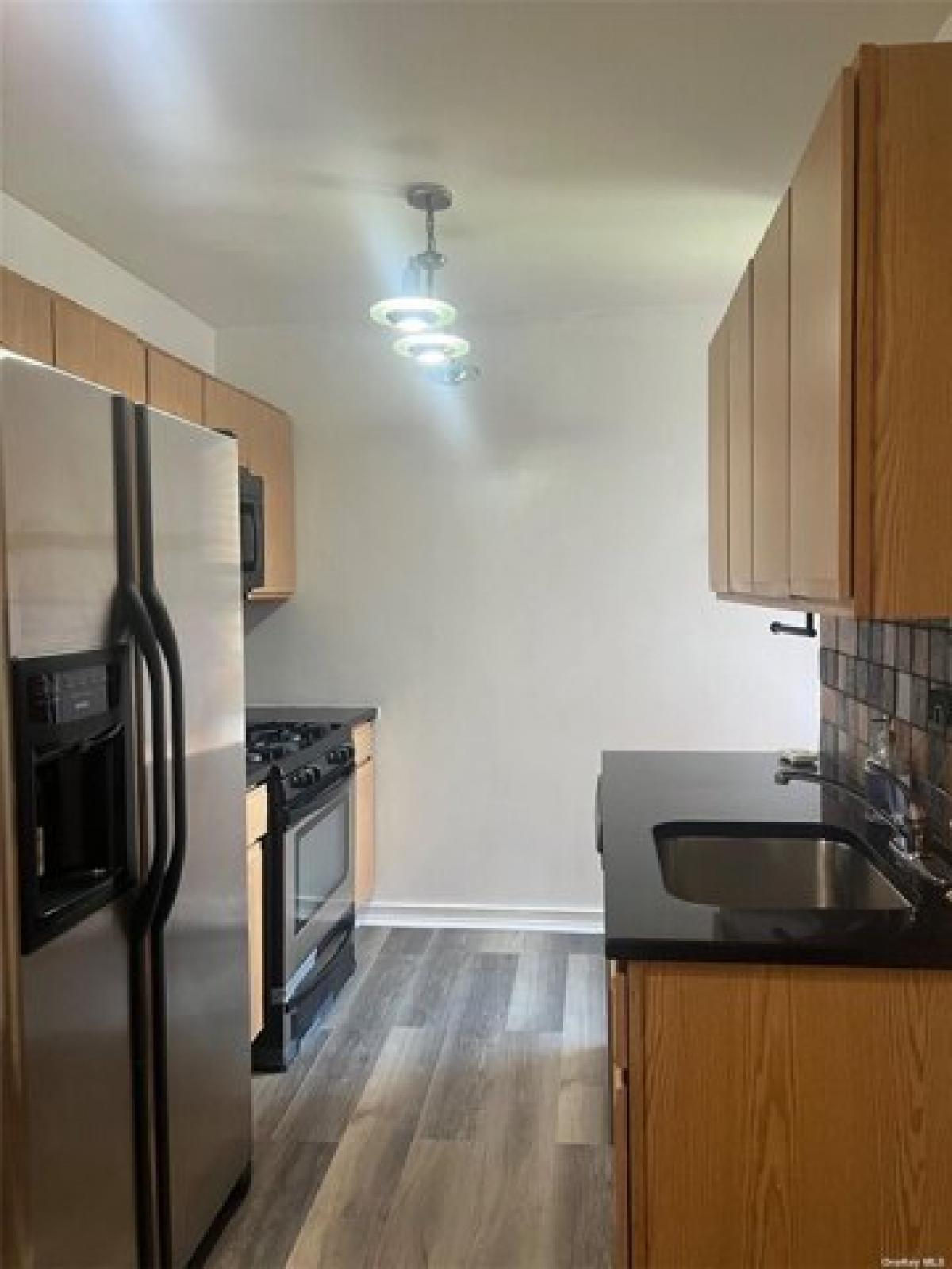 Picture of Apartment For Rent in Jackson Heights, New York, United States