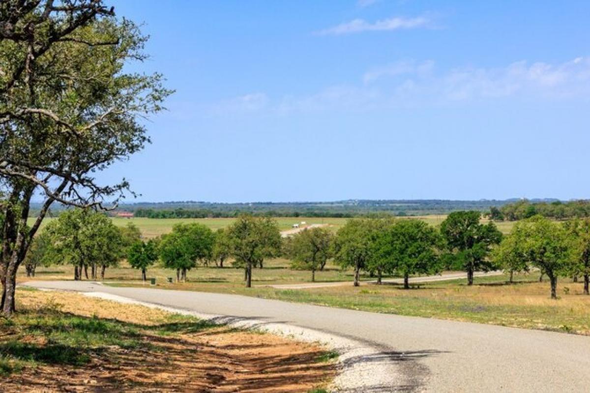 Picture of Residential Land For Sale in Fredericksburg, Texas, United States