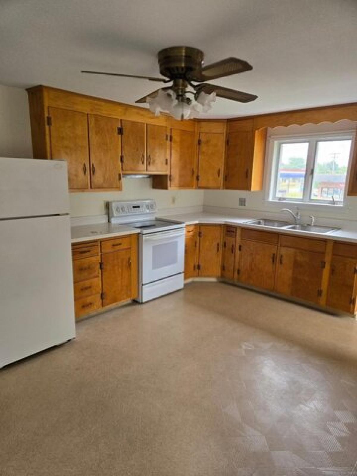 Picture of Apartment For Rent in Rocky Hill, Connecticut, United States