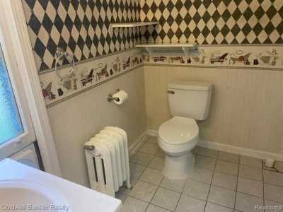 Home For Sale in Saint Clair Shores, Michigan