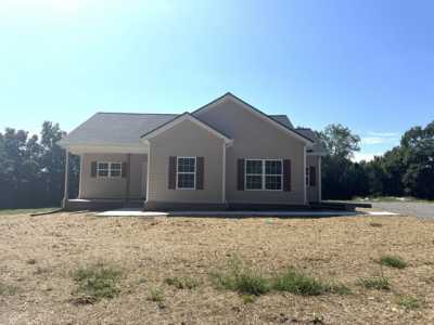 Home For Sale in Mcminnville, Tennessee