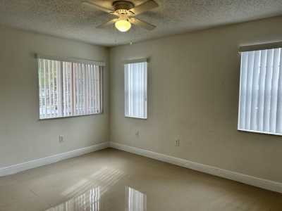 Home For Rent in Lake Worth, Florida