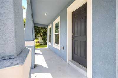 Home For Rent in Sorrento, Florida