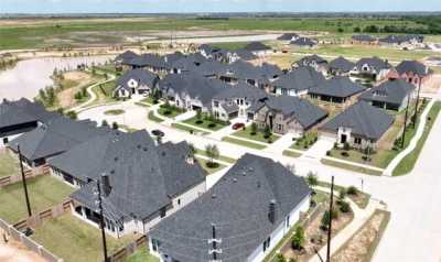 Home For Sale in Fulshear, Texas