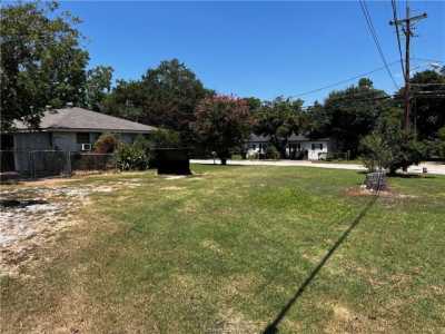 Home For Sale in Caldwell, Texas