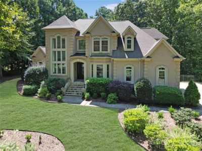 Home For Sale in Fort Mill, South Carolina