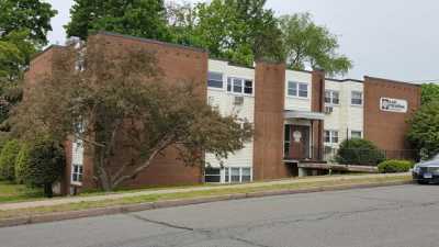 Home For Sale in Manchester, Connecticut