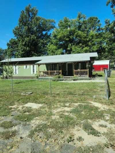 Home For Sale in Anacoco, Louisiana