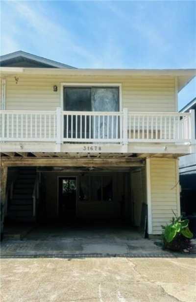 Home For Sale in Springfield, Louisiana