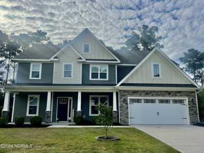 Home For Sale in Sneads Ferry, North Carolina