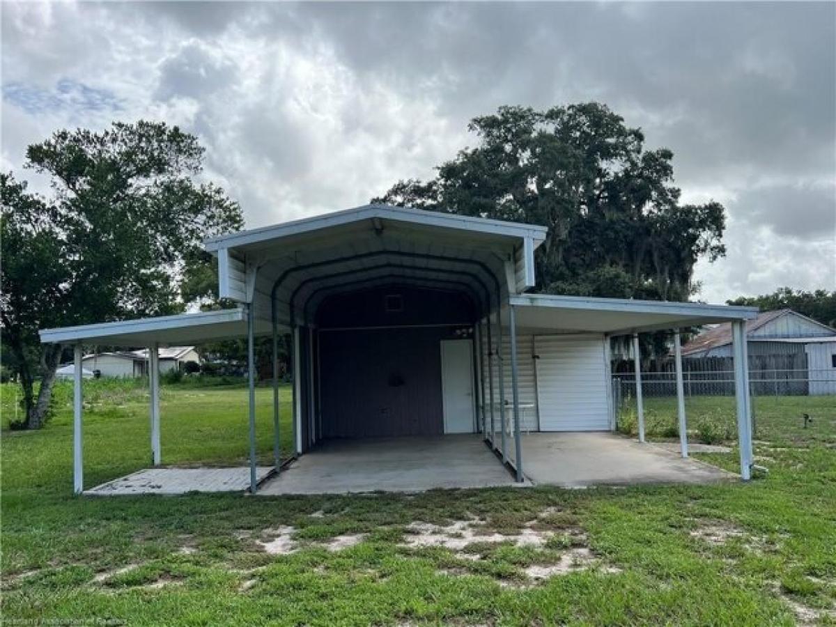 Picture of Home For Sale in Avon Park, Florida, United States