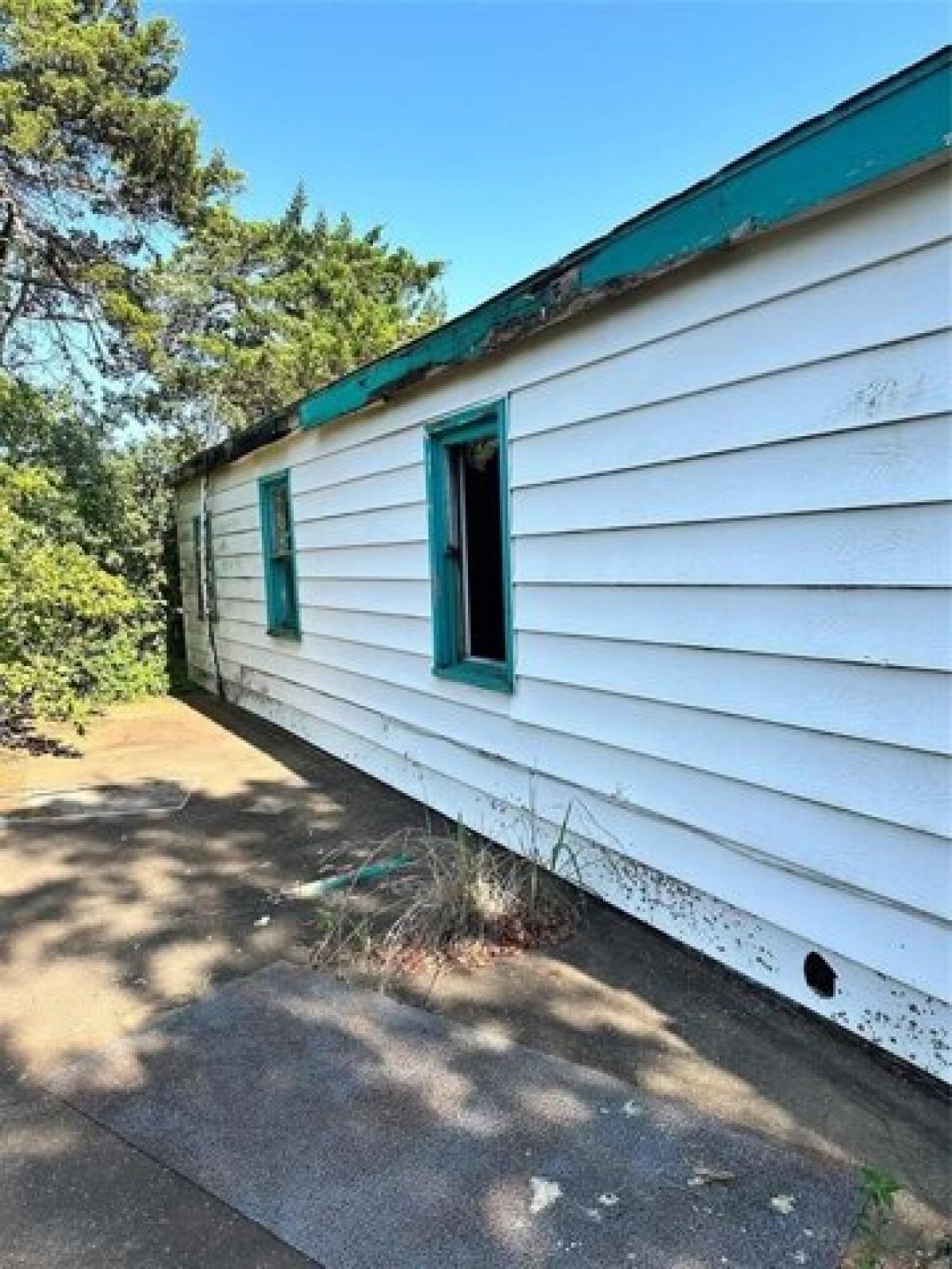 Picture of Home For Sale in Hinton, Oklahoma, United States