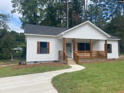 Home For Sale in West Columbia, South Carolina