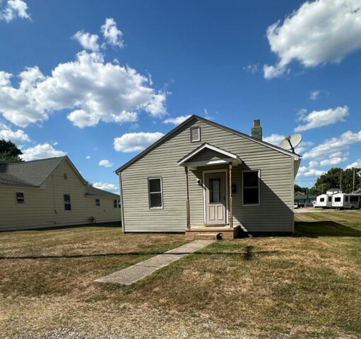 Picture of Home For Sale in Jackson, Ohio, United States