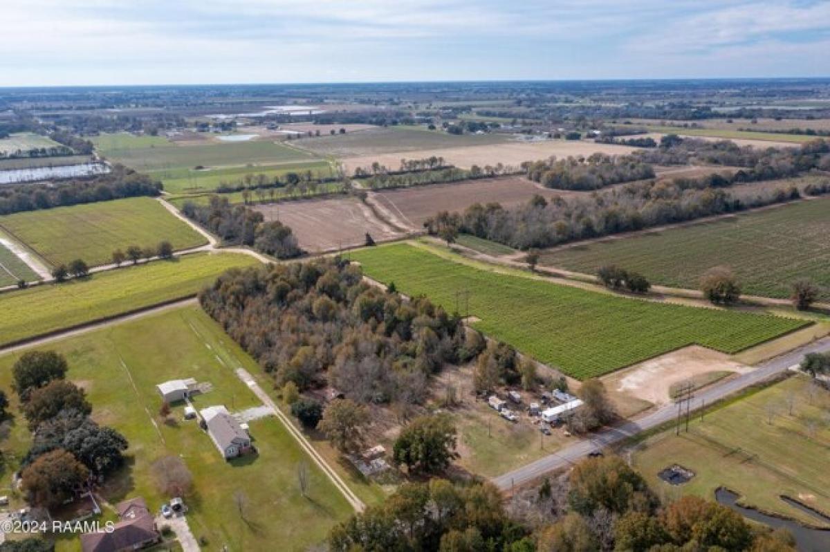 Picture of Residential Land For Sale in Lafayette, Louisiana, United States